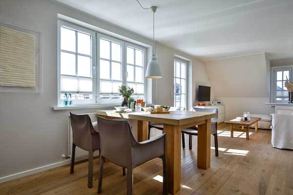 Essbereich in der Ferienwohnung auf Sylt