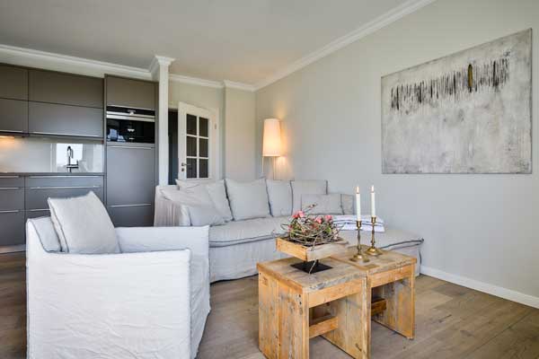 Wohnzimmer in der Ferienwohnung auf Sylt